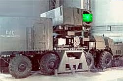Arme à énergie dirigée, arme laser russe Maz, anti-drone, anti-missile, anti-satellite {JPEG}
