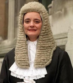 cherie_blair_en_avocate2