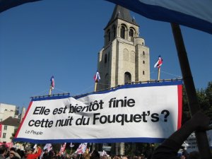   Peut-on parler d'« un ennemi intérieur » mondialiste contre la Sécurité sociale française ?