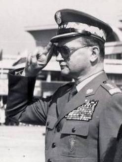 yartiSolidarnosc02