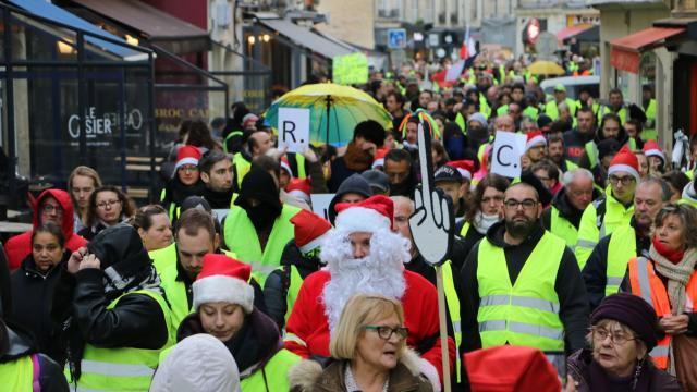 Gilets Jaunes De Caen Un Mois Déchecs Et De Divisions