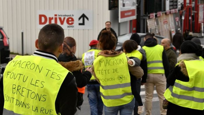 Gilets Jaunes Recul Gouvernemental Quand La Bagnole