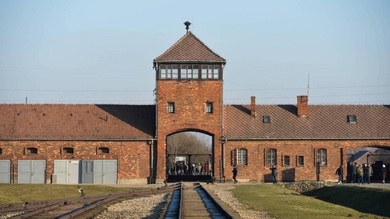 La Russie exclue des crmonies du 80e anniversaire de la libration  d'Auschwitz
