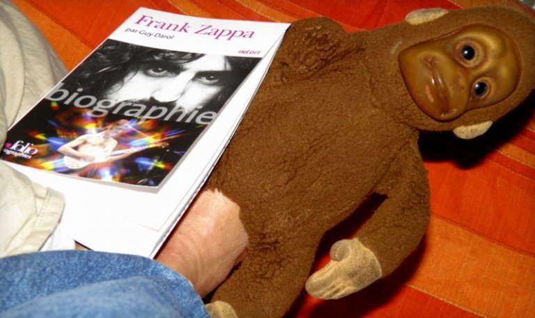 La bio de Frank Zappa par Guy Darol, quel pied ! - AgoraVox le média citoyen
