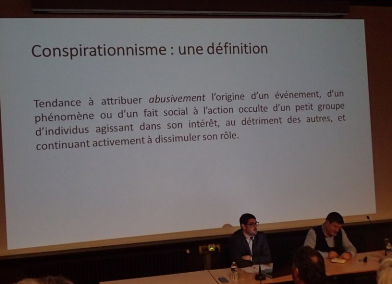 Entre Conspiracy et complotisme