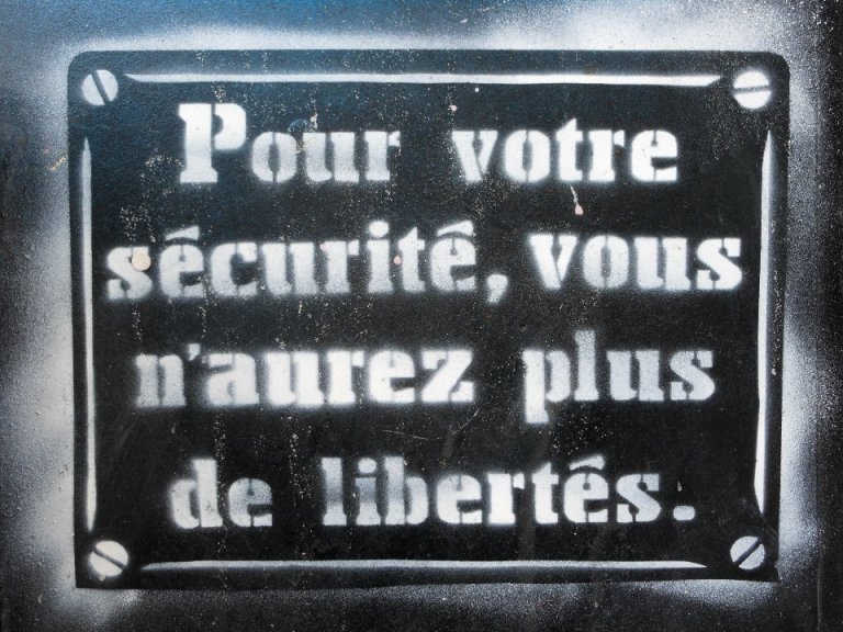 Le Ras Le Bol Des Francais Face A L Etat Nounou Agoravox Le Media Citoyen