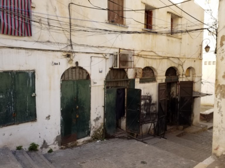 L'Algrie, 40 ans ans plus tard, Alger et Tipasa (1)/..