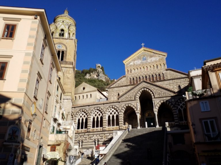 ... les environs de Naples...