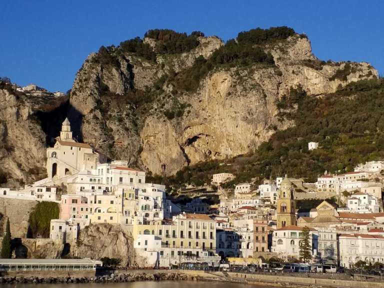 ... les environs de Naples...