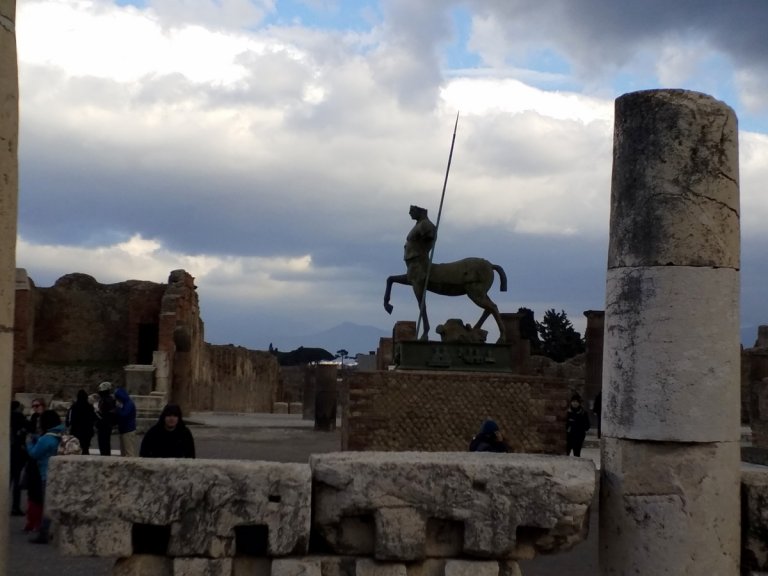 ... les environs de Naples...