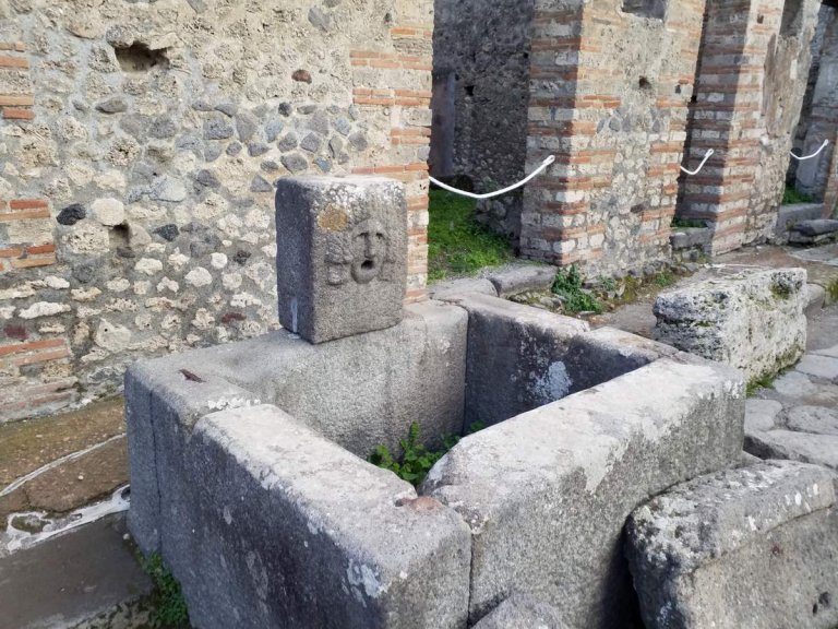 ... les environs de Naples...