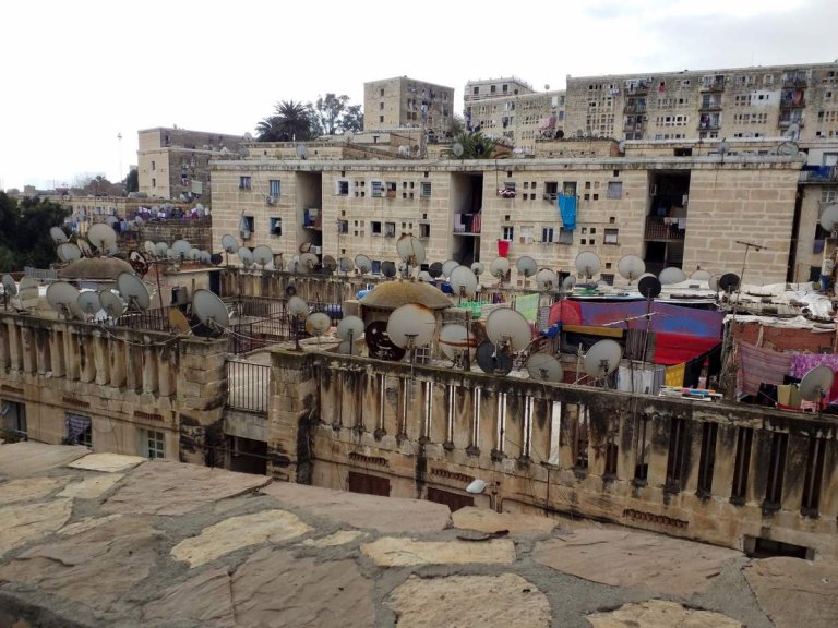 L'Algrie, 40 ans ans plus tard, Alger et Tipasa (1)/..