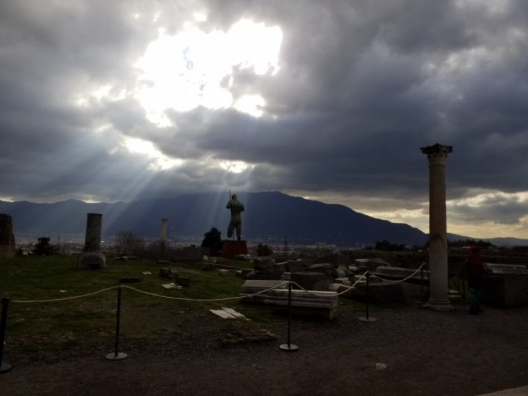 ... les environs de Naples...