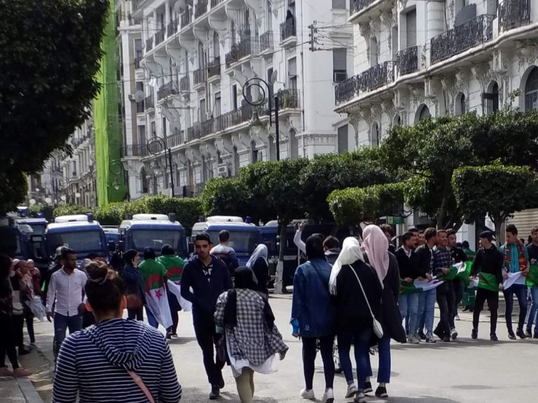 L'Algrie, 40 ans ans plus tard, Alger et Tipasa (1)/..