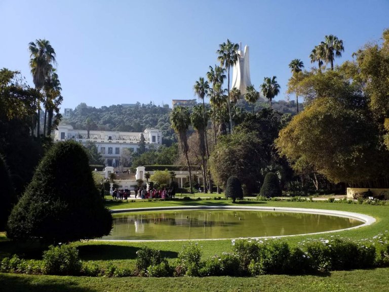 L'Algrie, 40 ans ans plus tard, Alger et Tipasa (1)/..