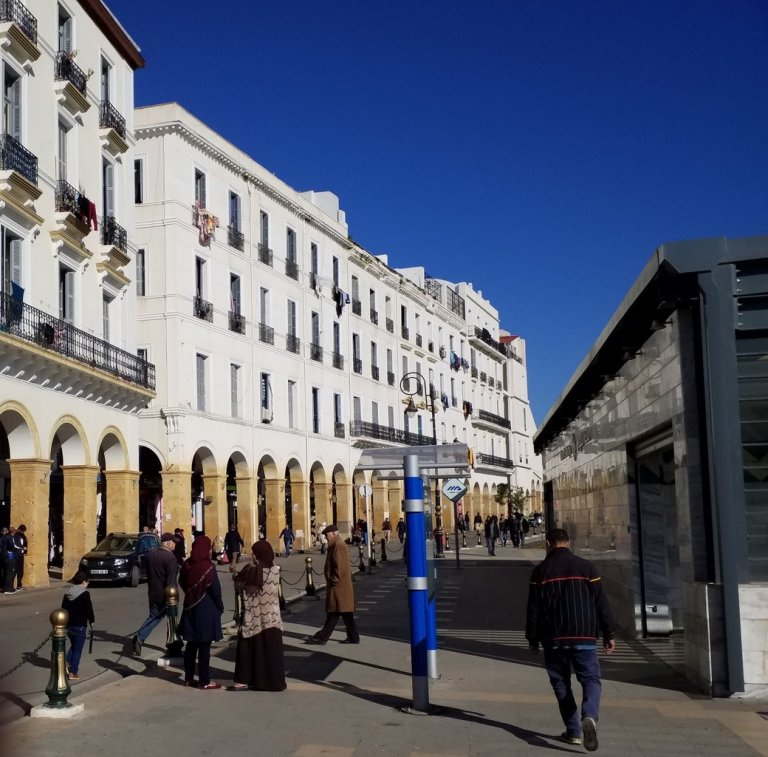 L'Algrie, 40 ans ans plus tard, Alger et Tipasa (1)/..